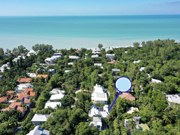 Stunning Luxury Vacation Home With Private Pool in Captiva